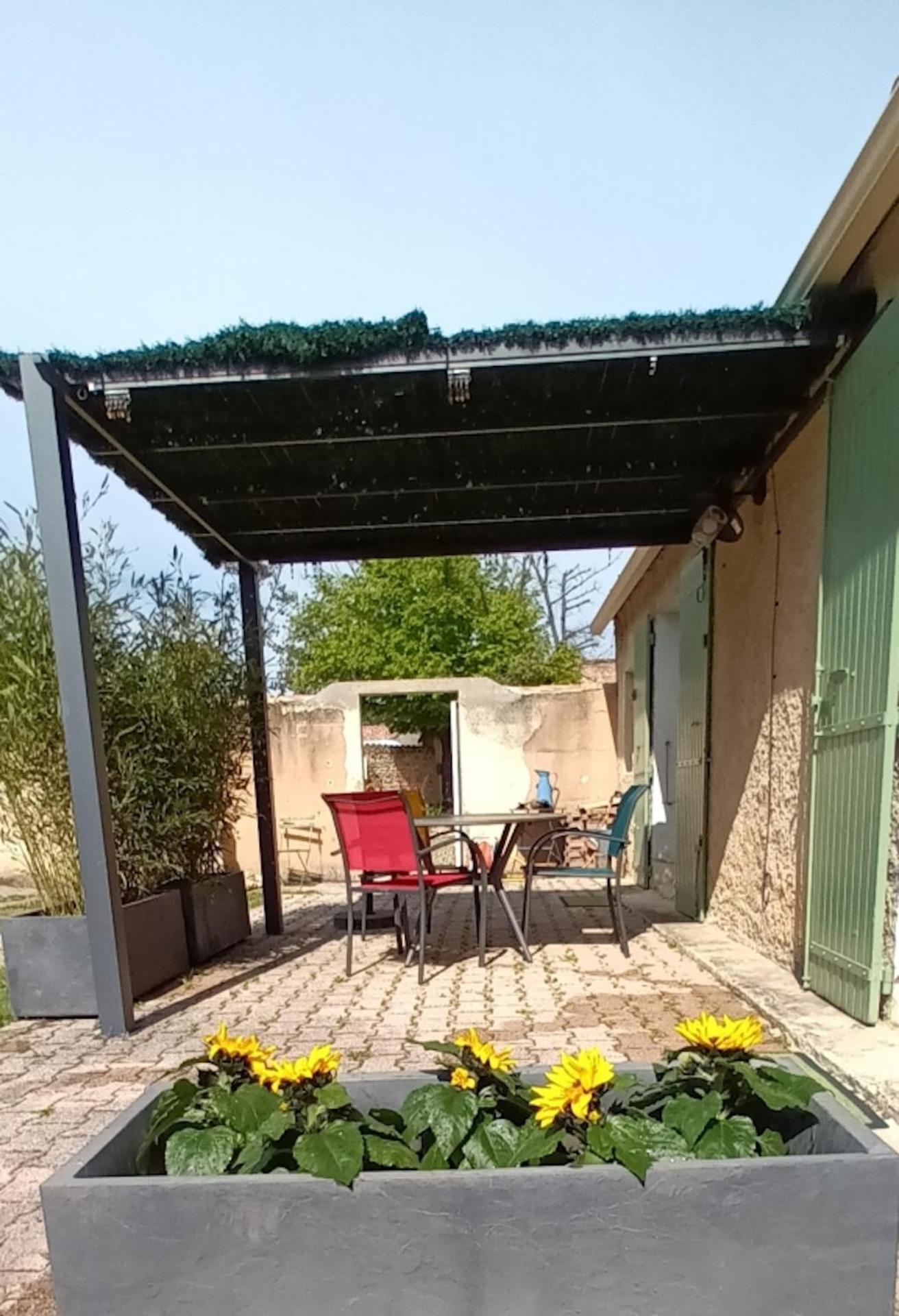 Gite Des Laquets Serignan-du-Comtat Exterior photo